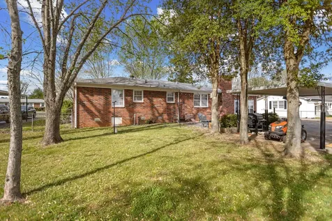 118 Bel Aire Drive Winchester TN 37398