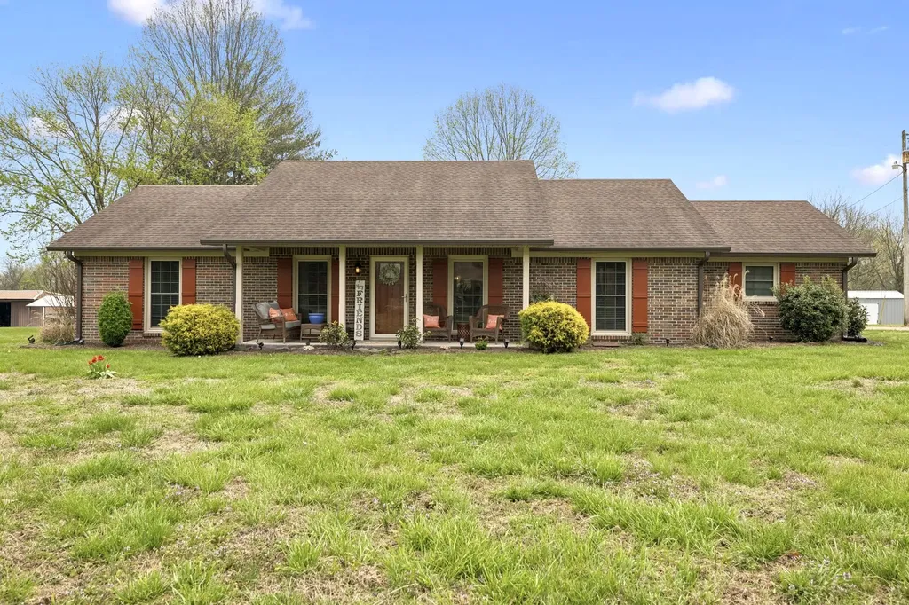 2222 Tindell Lane Columbia TN 38401