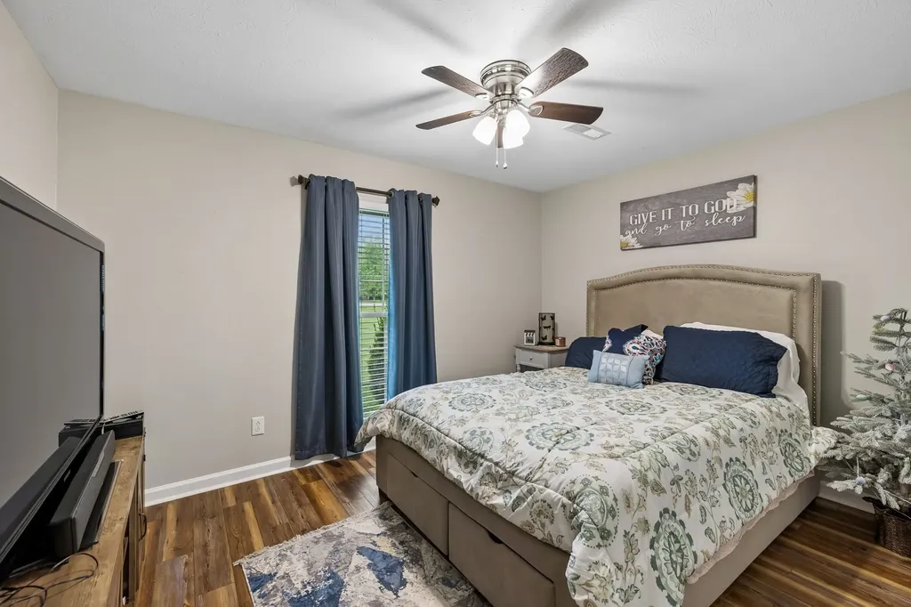2222 Tindell Lane Columbia TN 38401