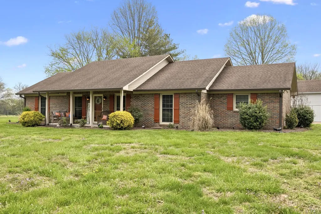 2222 Tindell Lane Columbia TN 38401
