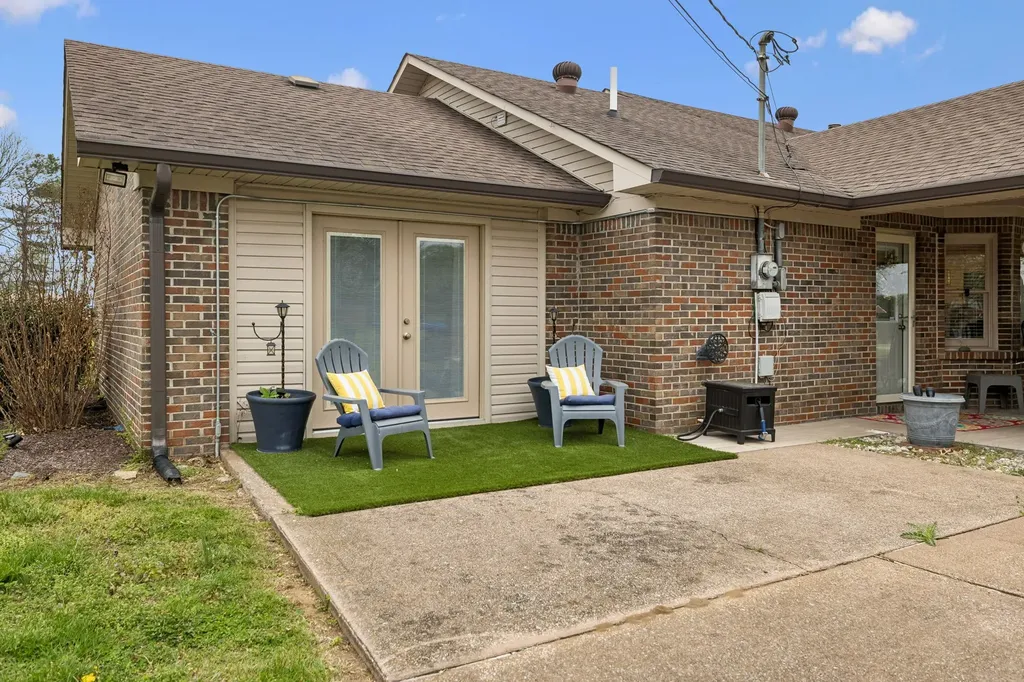 2222 Tindell Lane Columbia TN 38401