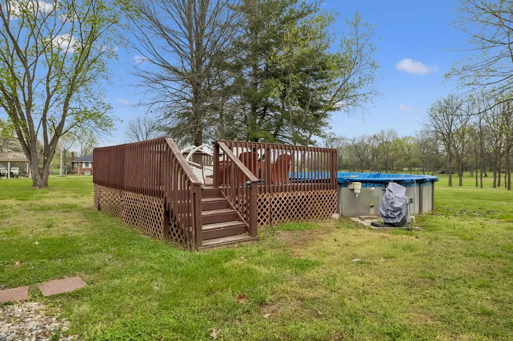 2222 Tindell Lane Columbia TN 38401