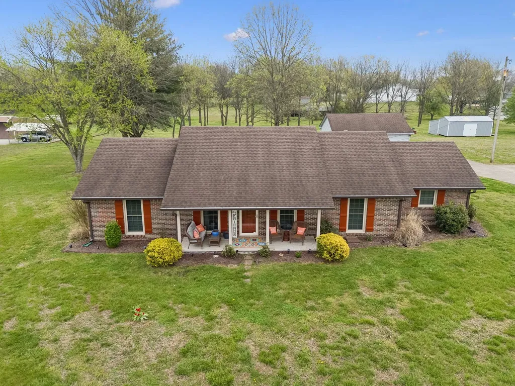 2222 Tindell Lane Columbia TN 38401