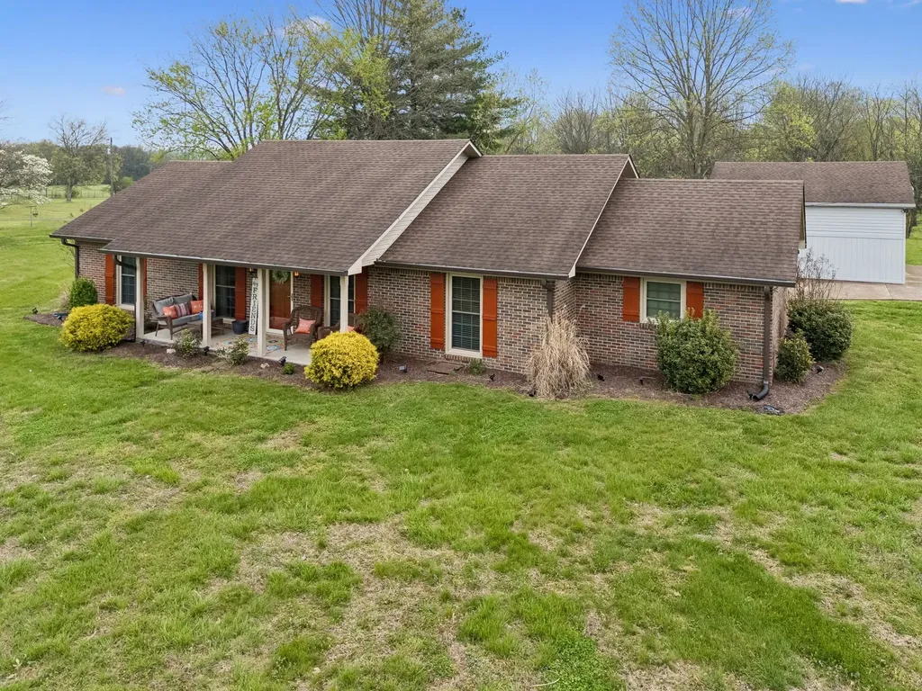 2222 Tindell Lane Columbia TN 38401