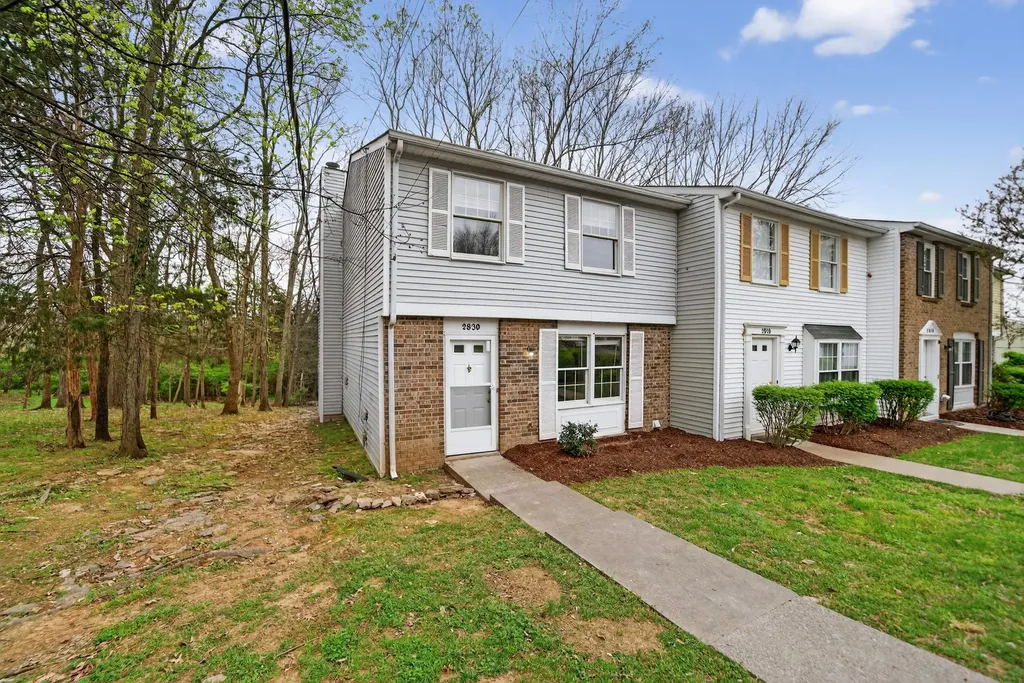 2830 Lake Forest Drive Nashville TN 37217