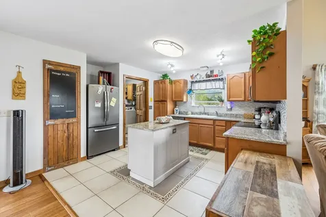 95 Floyd Lane Decherd TN 37324