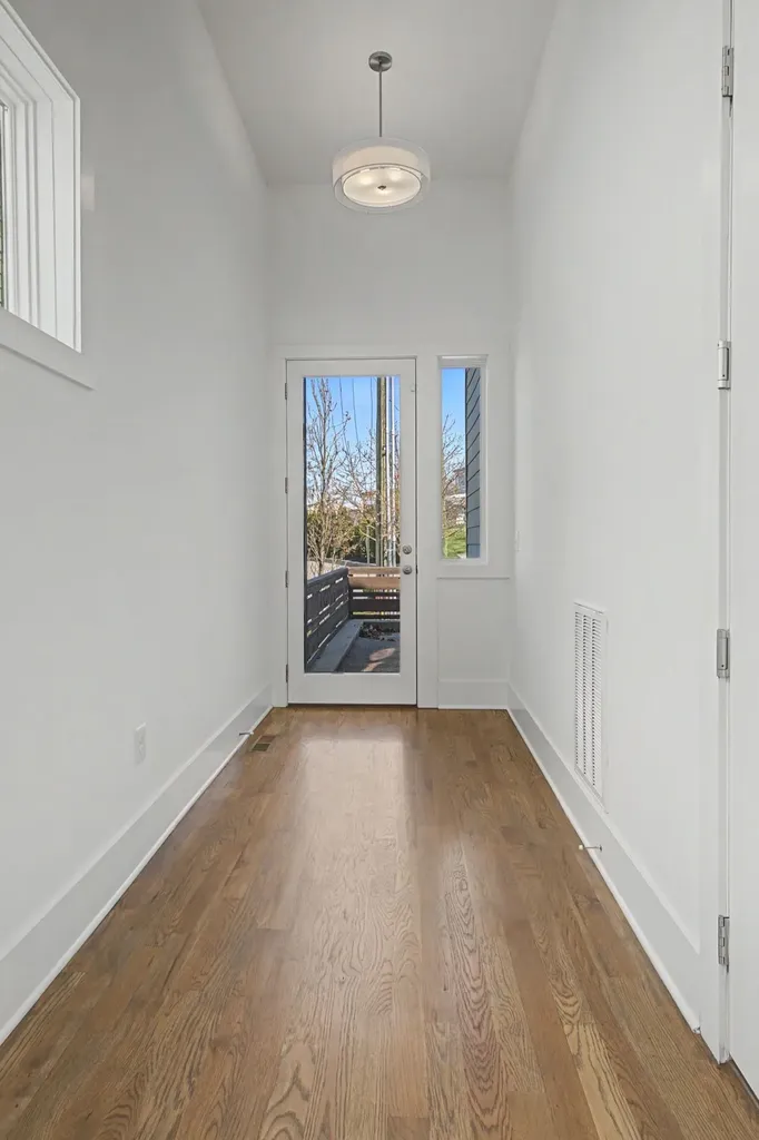 118B Fern Avenue Nashville TN 37207