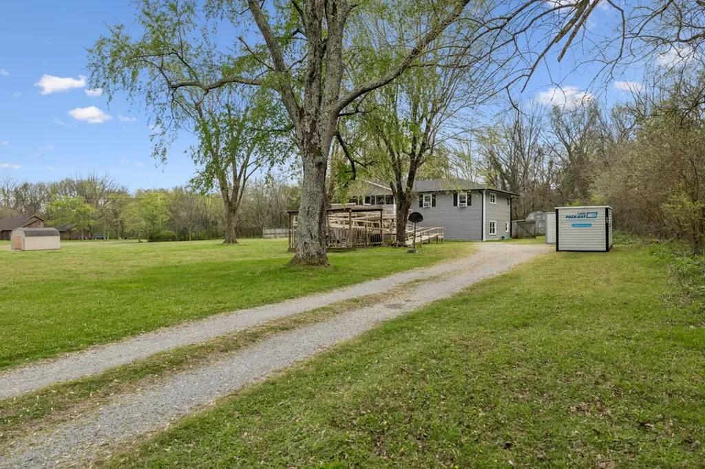 134 Martin Lane La Vergne TN 37086