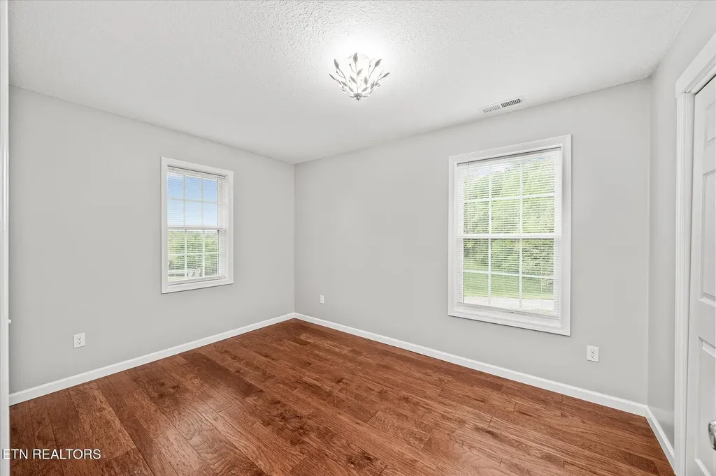 1447 Dykes Road Crossville TN 38571