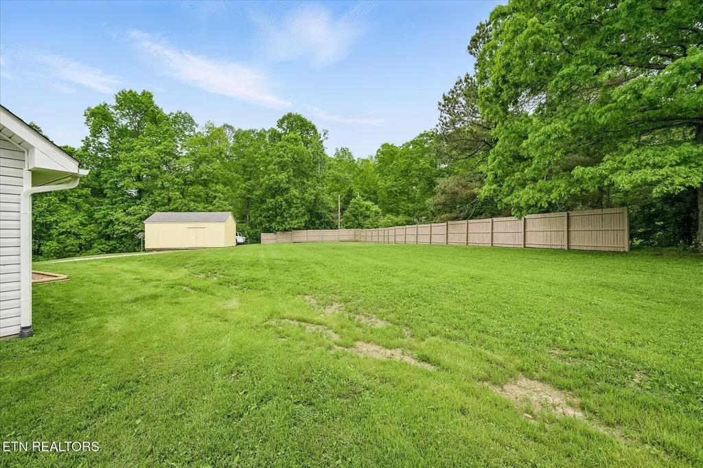 1447 Dykes Road Crossville TN 38571