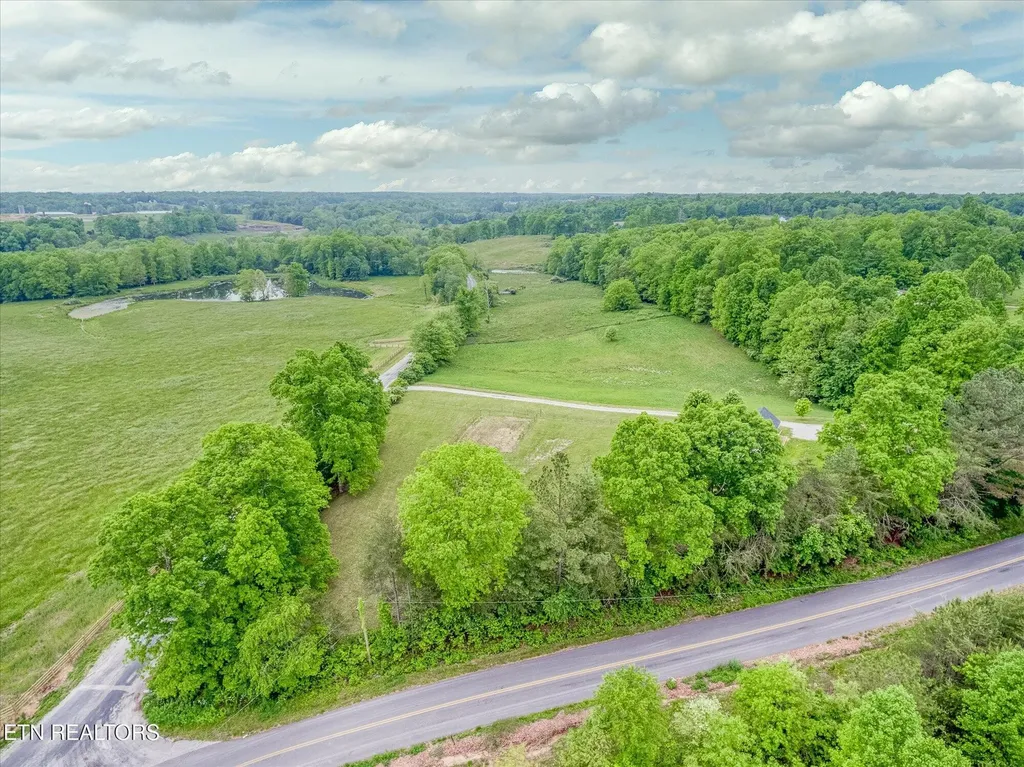 1447 Dykes Road Crossville TN 38571