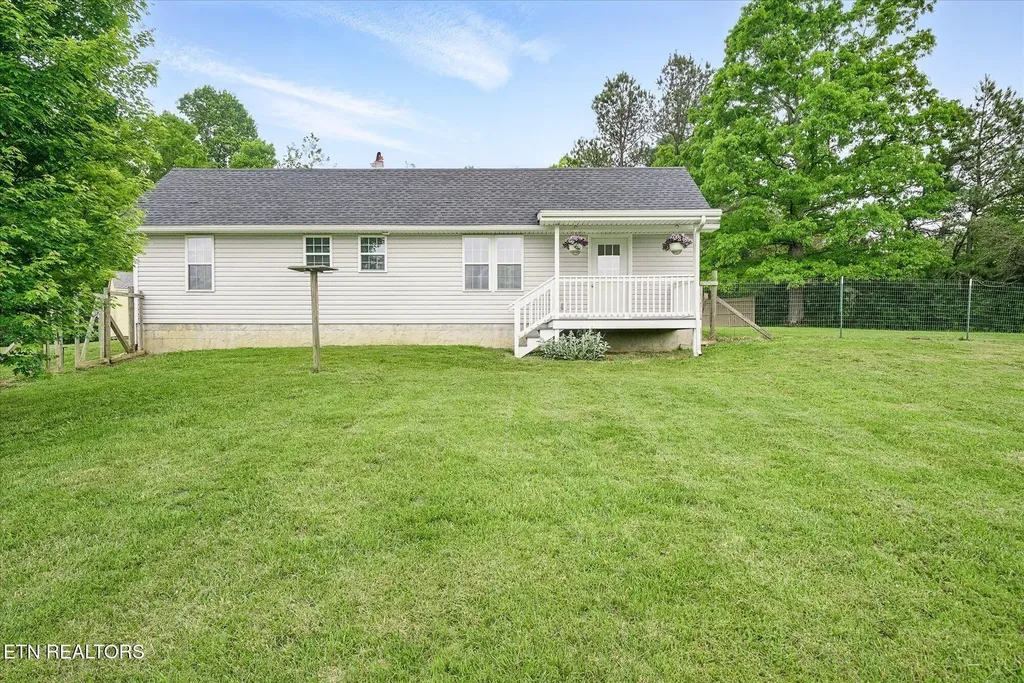 1447 Dykes Road Crossville TN 38571