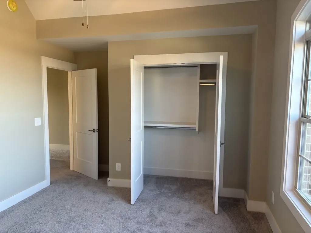 927 Licinius Lane Murfreesboro TN 37128