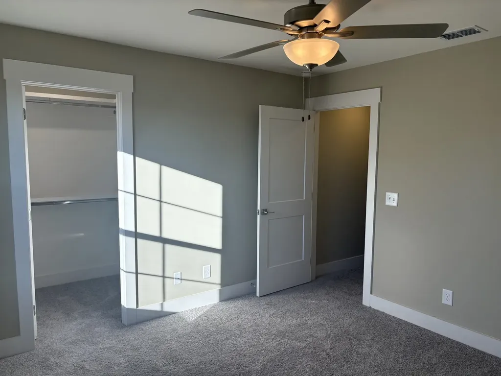 927 Licinius Lane Murfreesboro TN 37128