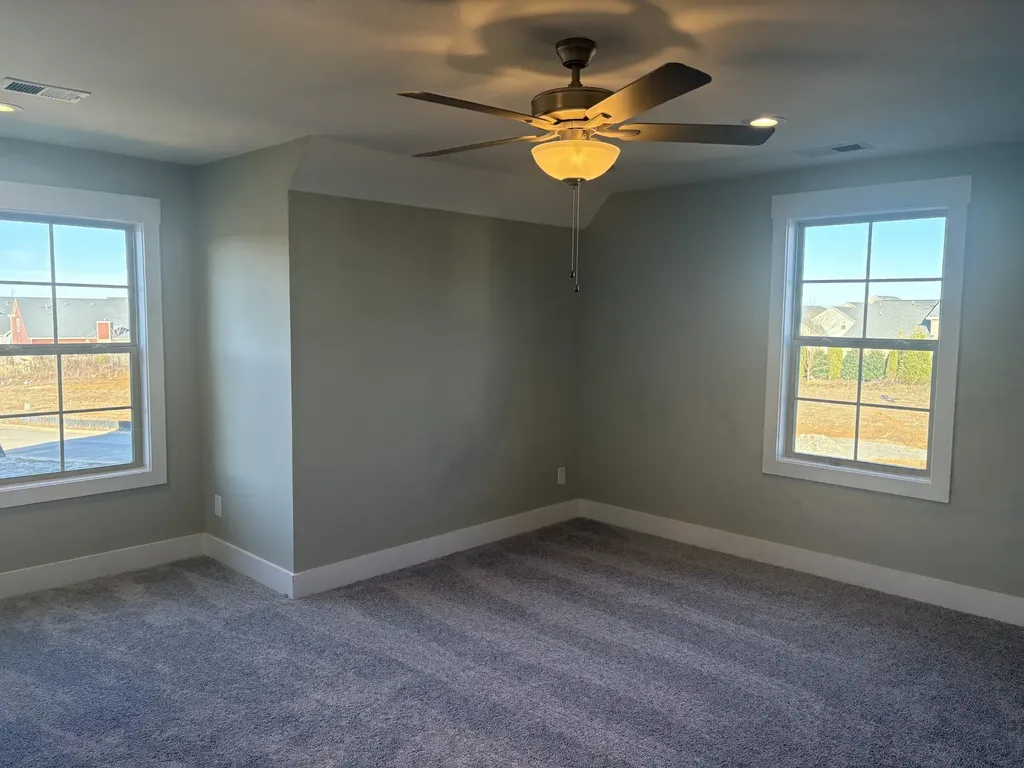 927 Licinius Lane Murfreesboro TN 37128