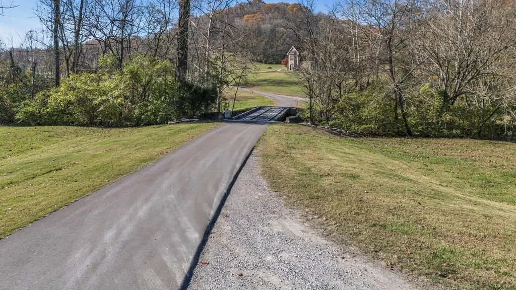 7522 River Road Pike Nashville TN 37209