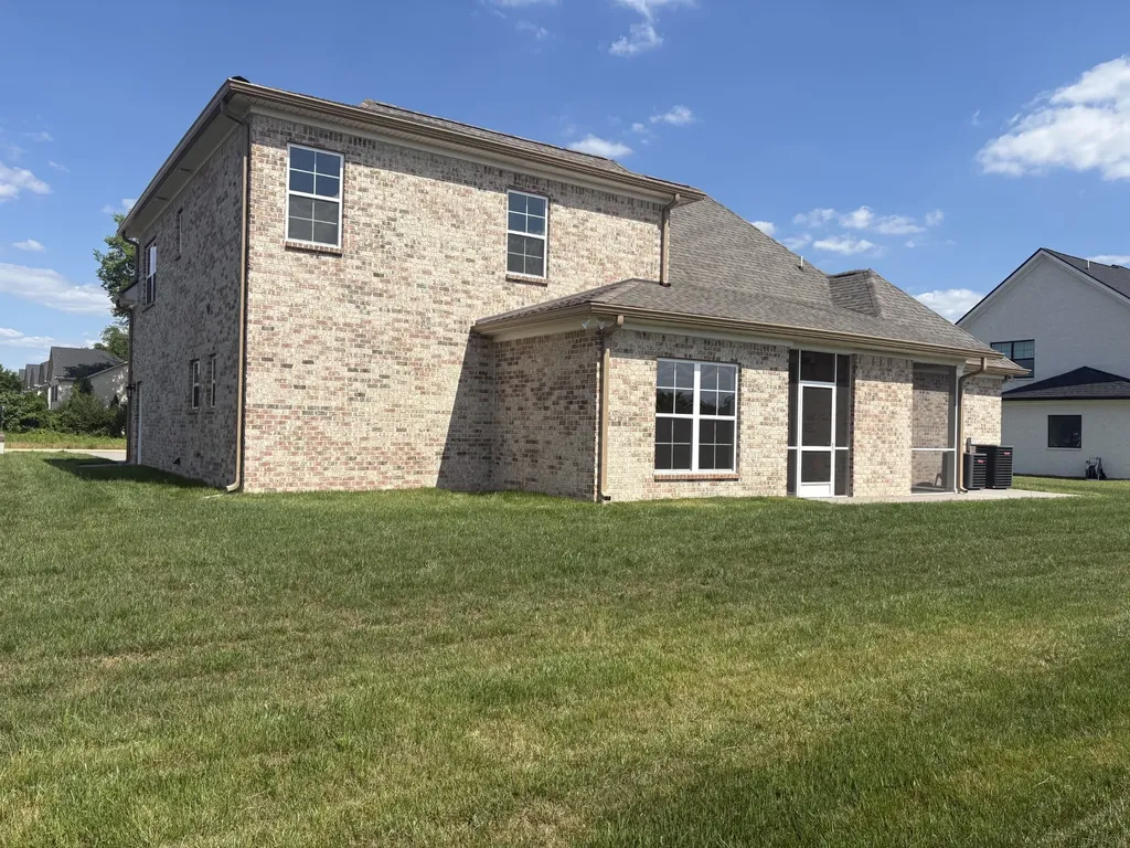 923 Licinius Lane Murfreesboro TN 37128