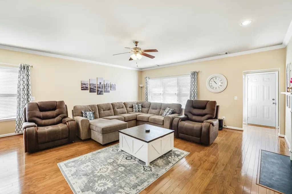 5239 New John Hagar Road Hermitage TN 37076