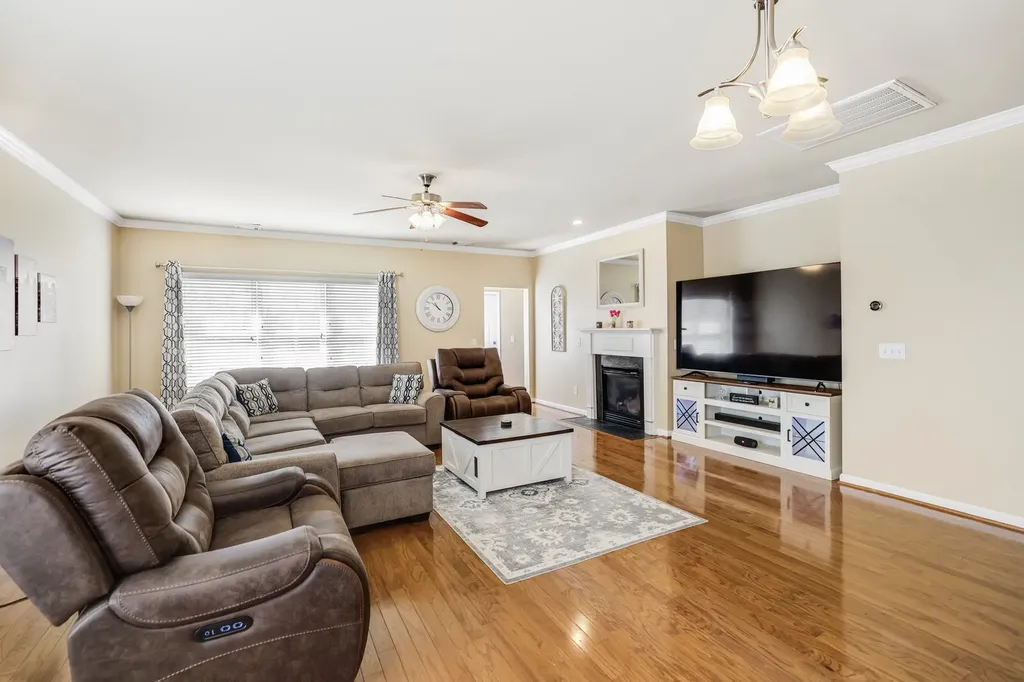 5239 New John Hagar Road Hermitage TN 37076