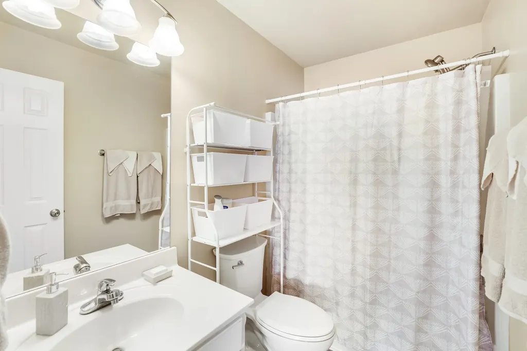 5239 New John Hagar Road Hermitage TN 37076