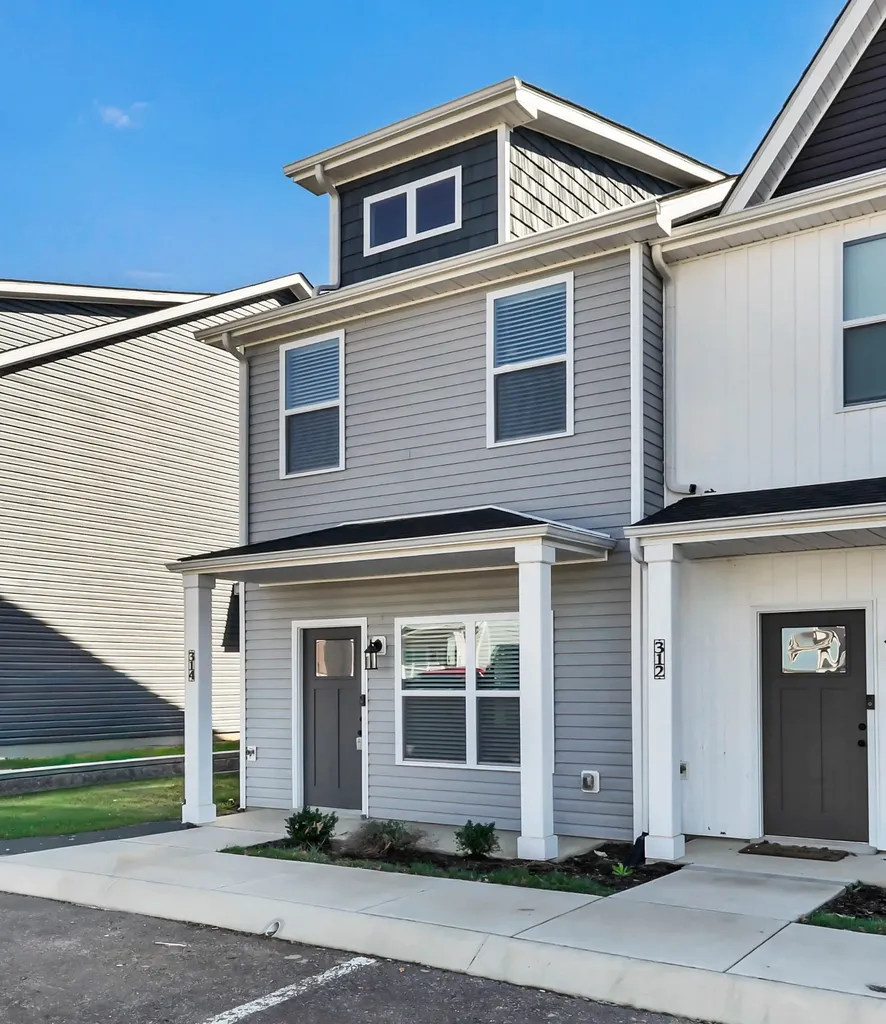 314 Front Ridge Circle Clarksville TN 37040