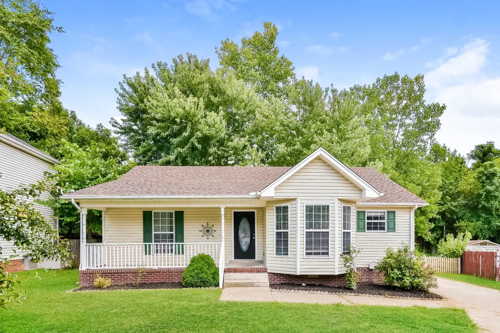 649 Laramie Drive Springfield TN 37172