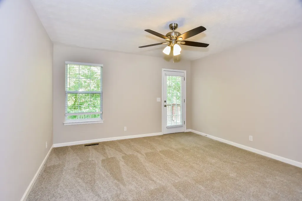 649 Laramie Drive Springfield TN 37172