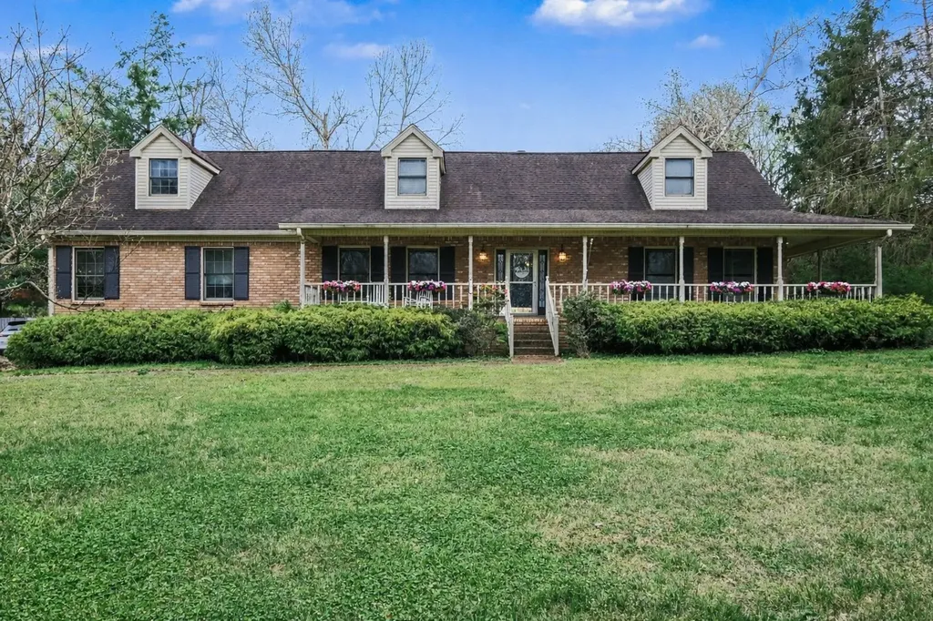 202 Applevalley Road Lebanon TN 37087