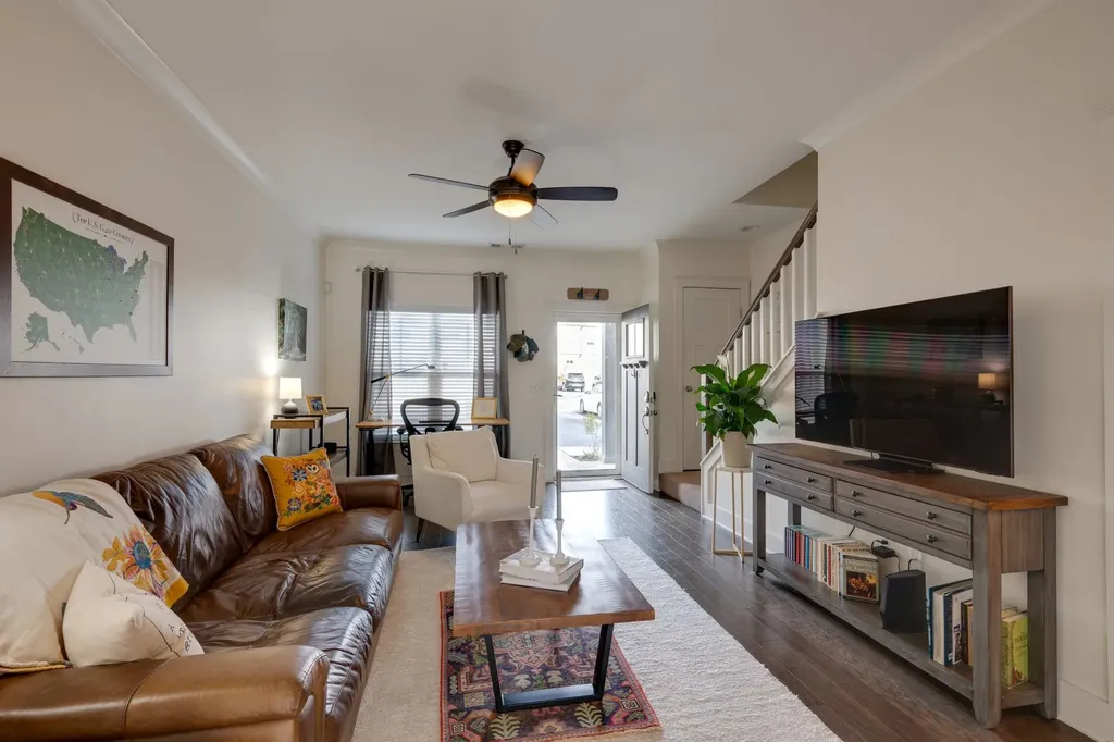 206 W Mill Drive Nashville TN 37209
