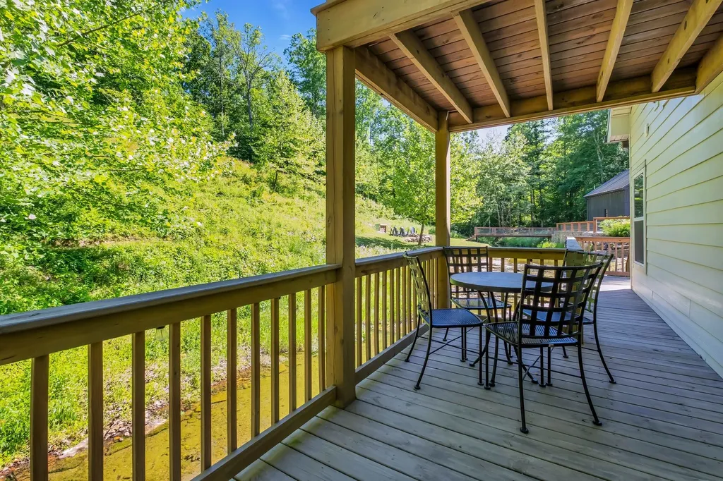 7741 Caney Fork Road Fairview TN 37062