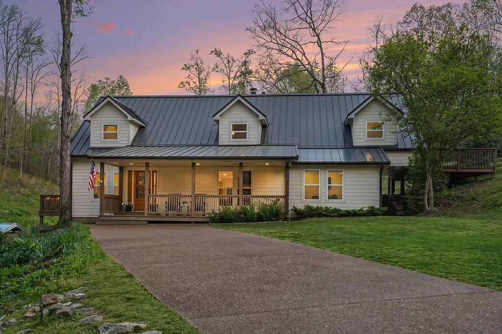 7741 Caney Fork Road Fairview TN 37062