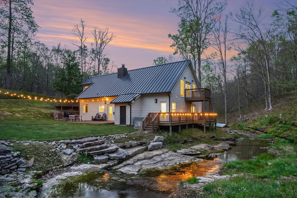 7741 Caney Fork Road Fairview TN 37062