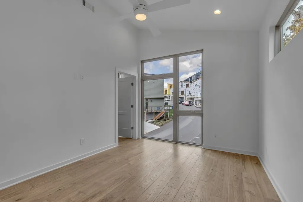 3035 Edwin Circle Nashville TN 37207