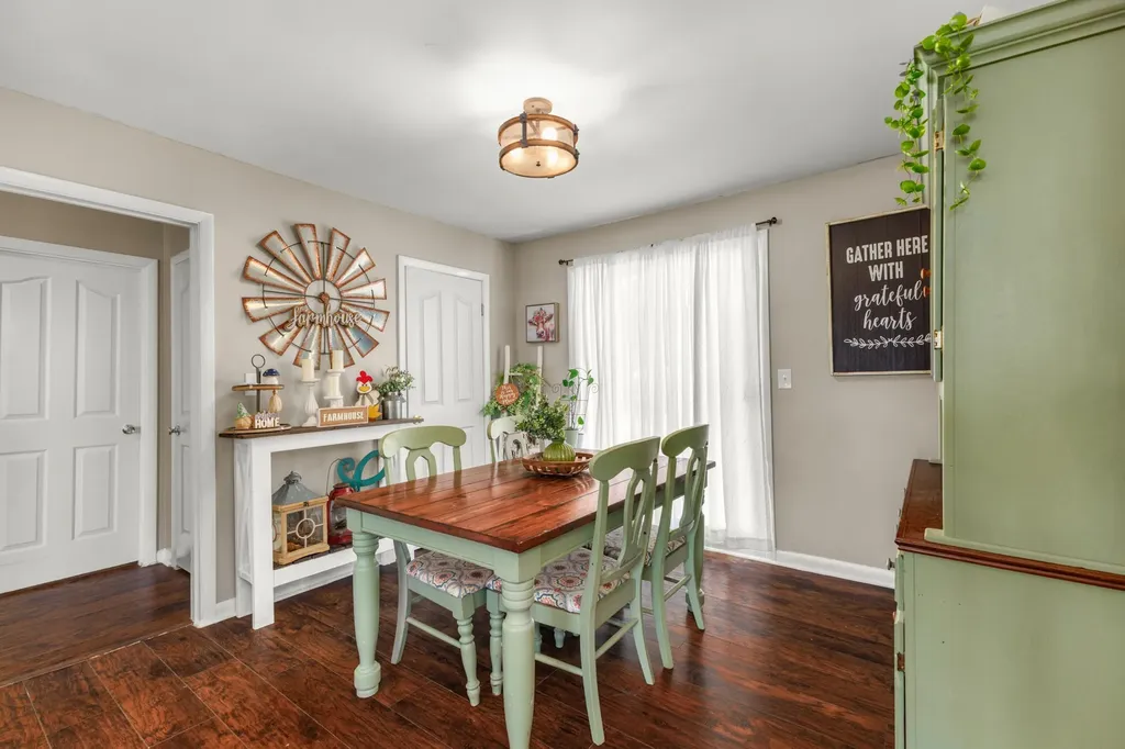 303 Moss Drive Mcminnville TN 37110