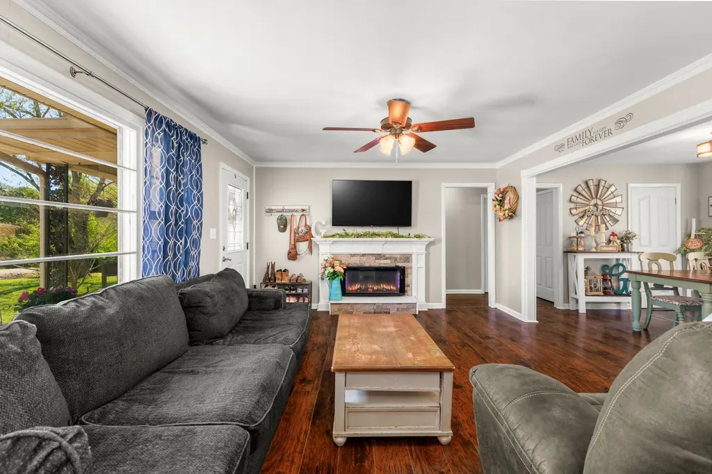 303 Moss Drive Mcminnville TN 37110