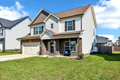 1565 Kestrel Drive Clarksville TN 37040