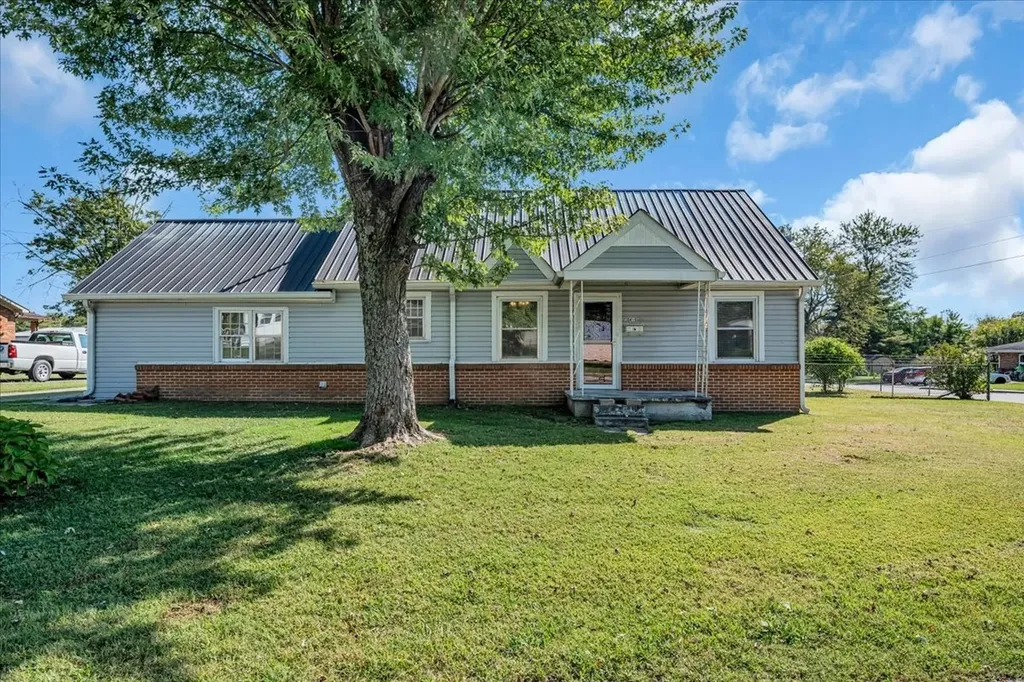 416 Juniper Lane Smithville TN 37166