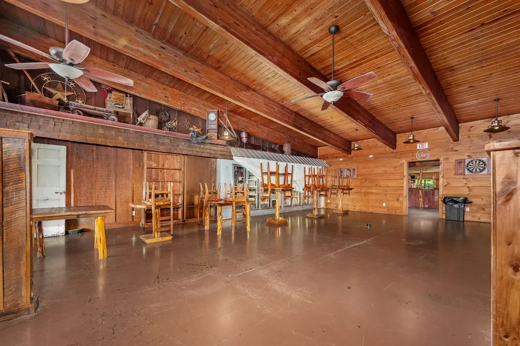 7080 Dale Ridge Road Lancaster TN 38569