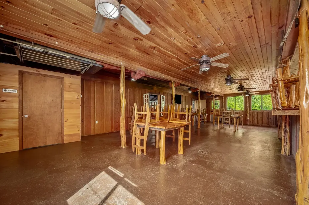 7080 Dale Ridge Road Lancaster TN 38569