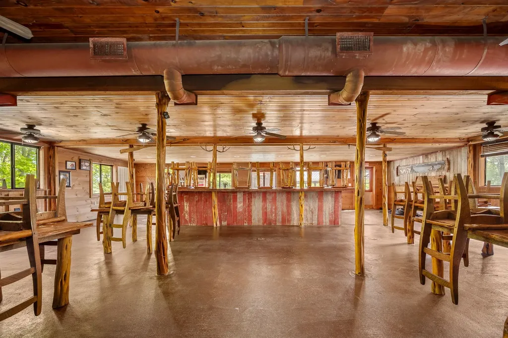 7080 Dale Ridge Road Lancaster TN 38569