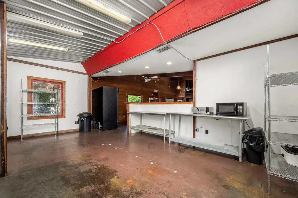 7080 Dale Ridge Road Lancaster TN 38569