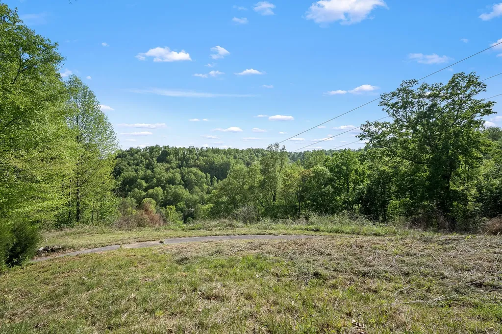 7080 Dale Ridge Road Lancaster TN 38569
