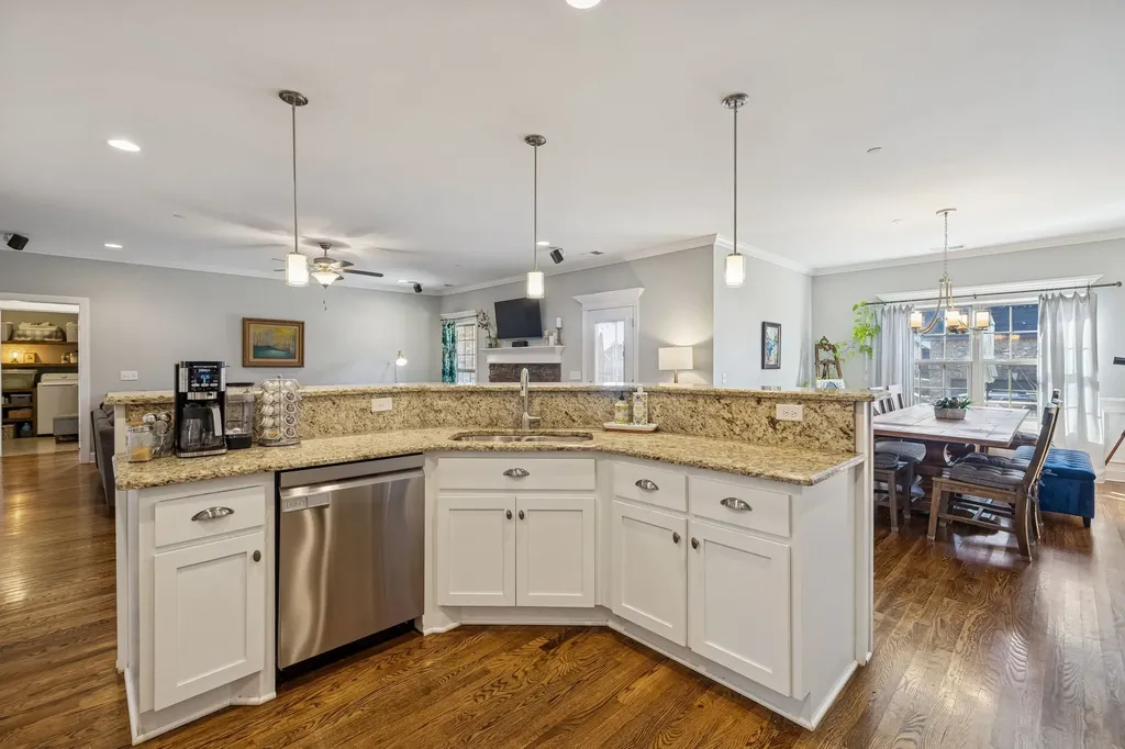 1301 Rivercrest Drive Murfreesboro TN 37129