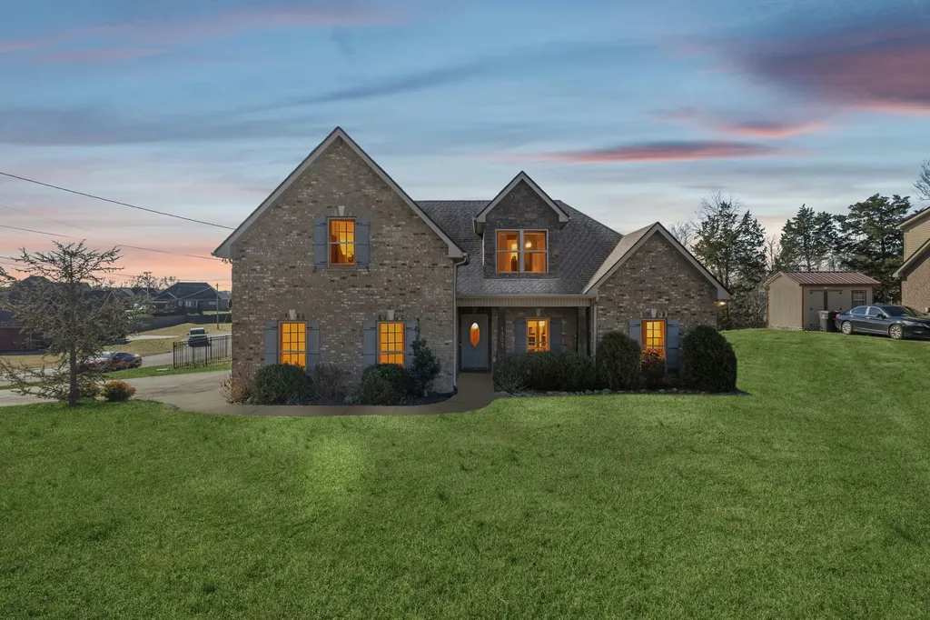 1301 Rivercrest Drive Murfreesboro TN 37129