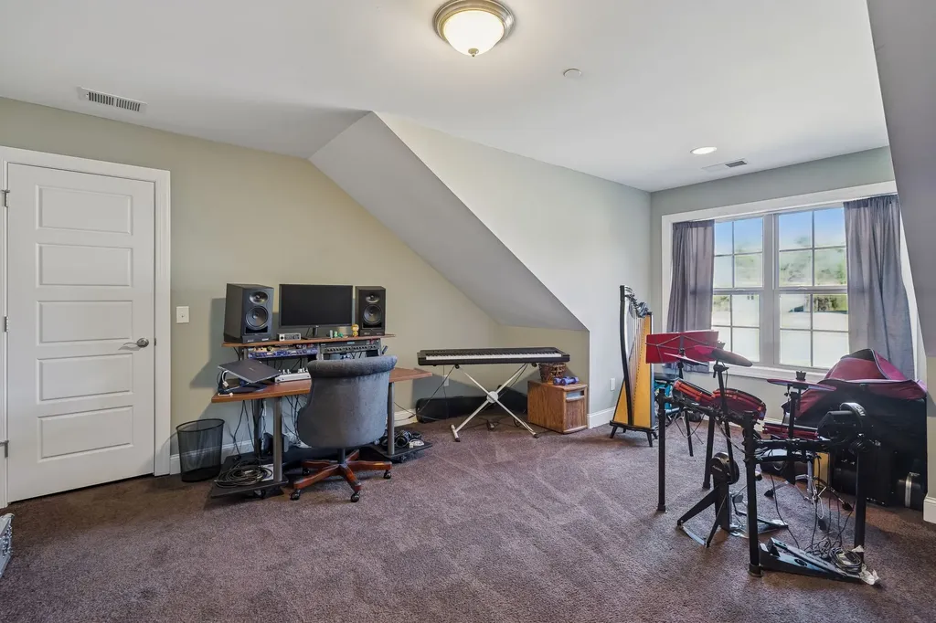 1301 Rivercrest Drive Murfreesboro TN 37129