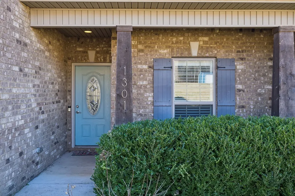 1301 Rivercrest Drive Murfreesboro TN 37129