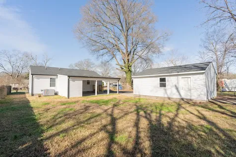 3914 Memphis Drive Chattanooga TN 37415