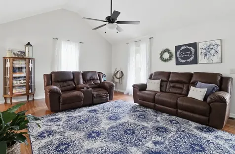 138 Poplar View Lane Huntland TN 37345