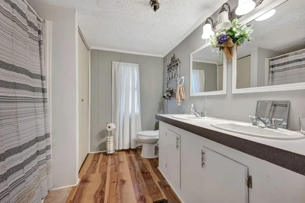 944 Deason Road Dickson TN 37055