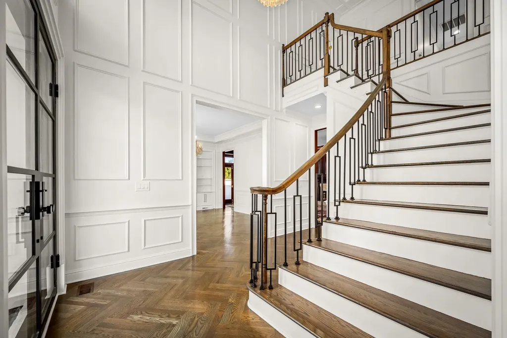 135 Abbottsford Nashville TN 37215